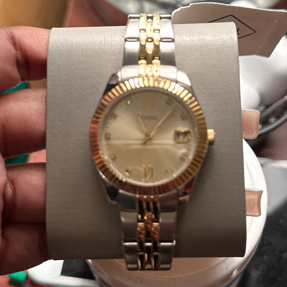 Fossil Multi-tone Gold watch - Picture 4 of 5